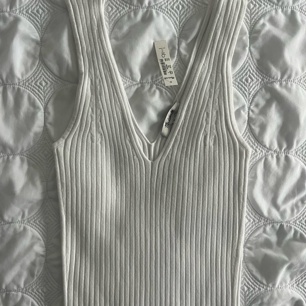 Madewell Whitef Ribbed V-Neck Tank Top, Size S